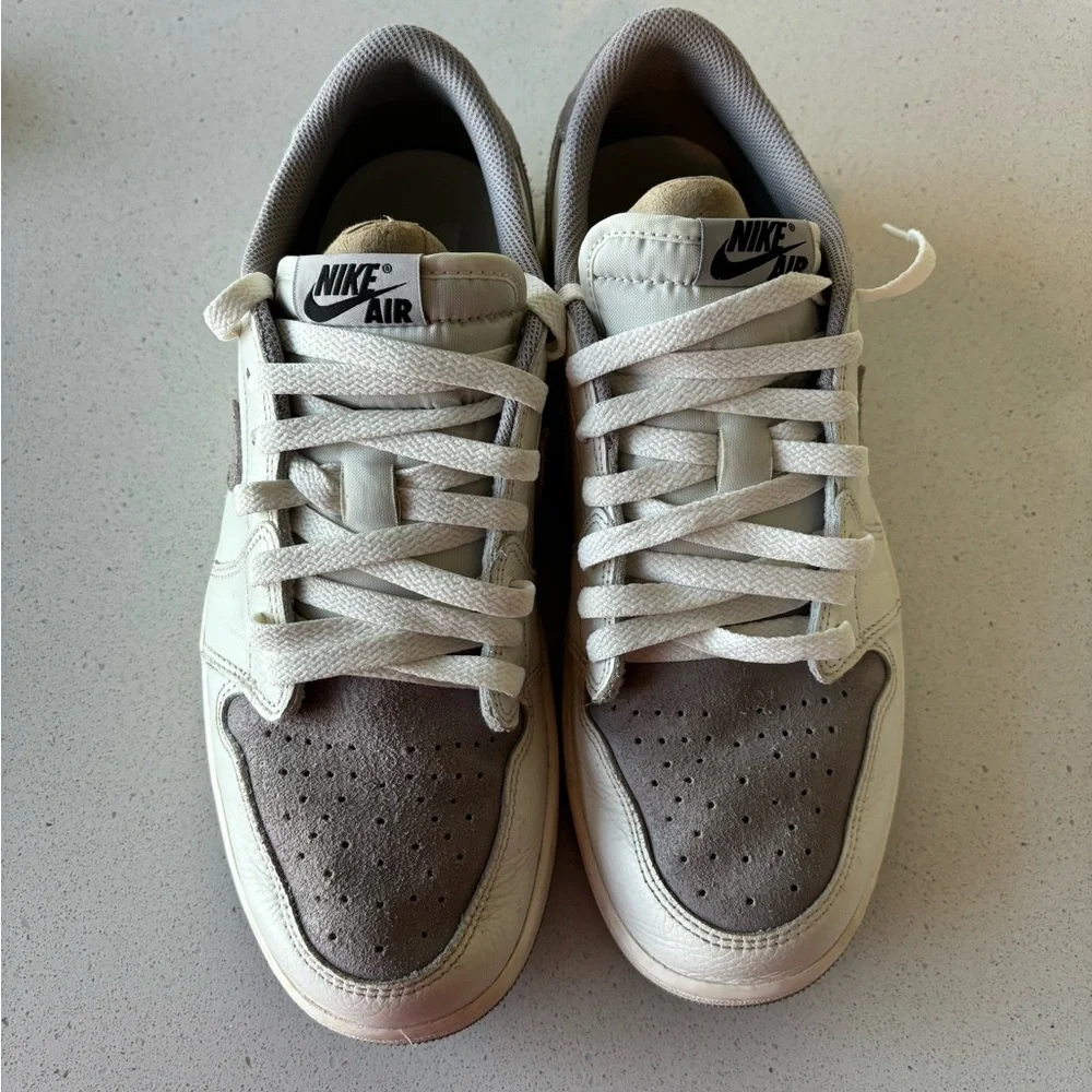 Nike classic low